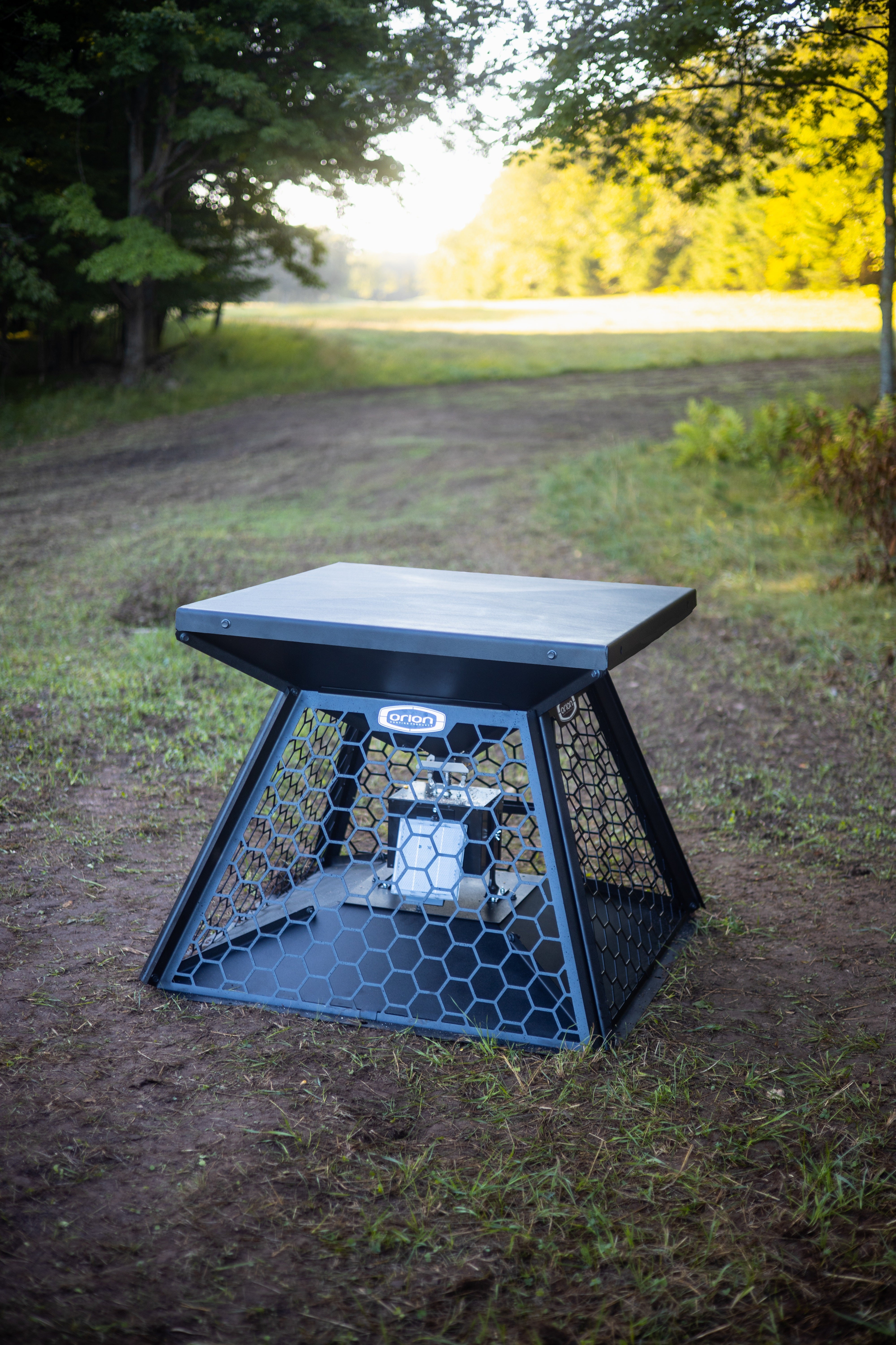 750lbs -  Orion Modular Stand and Fill Deer Feeder
